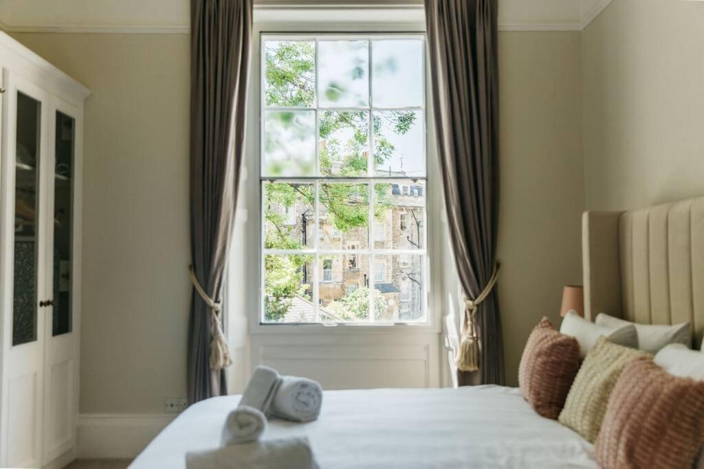 Luxury, Central, Sun-Filled 3 Bed Haven In 巴斯 外观 照片