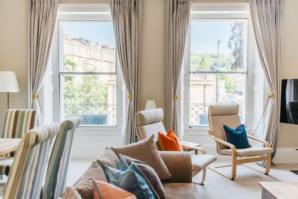 Luxury, Central, Sun-Filled 3 Bed Haven In 巴斯 外观 照片
