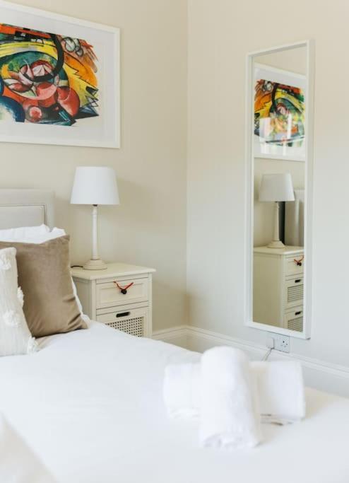 Luxury, Central, Sun-Filled 3 Bed Haven In 巴斯 外观 照片